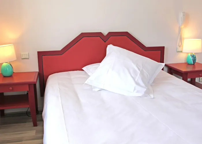 فندق Beau Rivage تشارافينيس