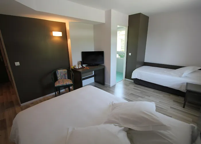 Beau Rivage فندق تشارافينيس
